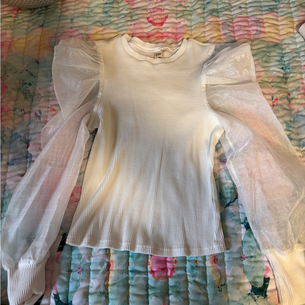 Cute long sleeve top
